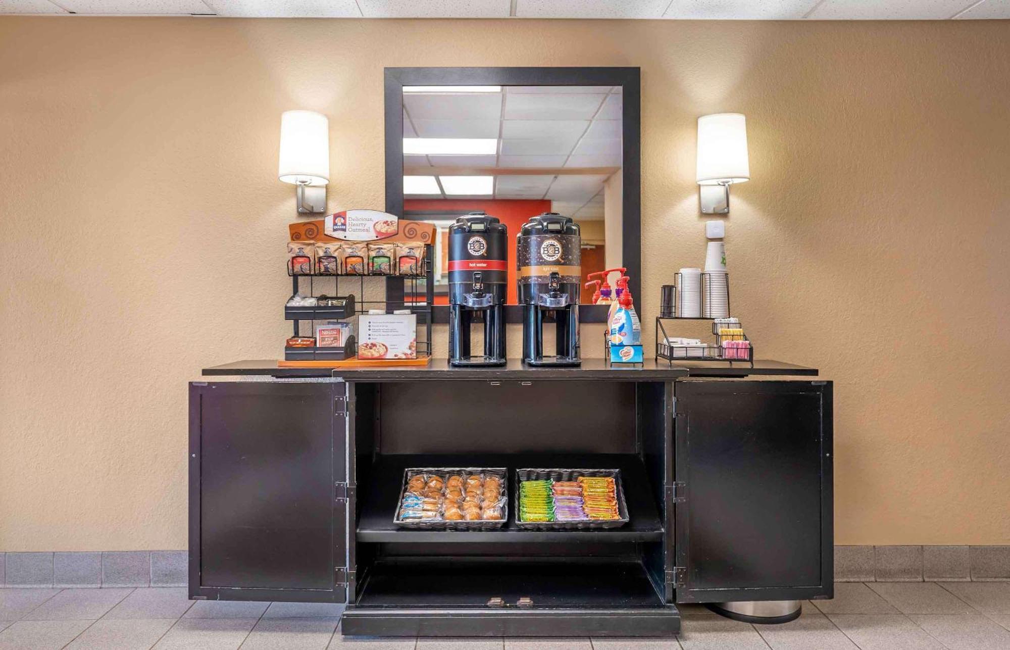 Extended Stay America Suites - Chicago - Итаска Екстериор снимка